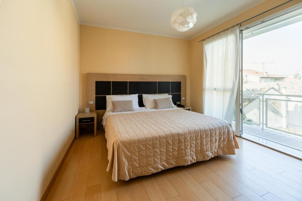 Hotel Diana 3*