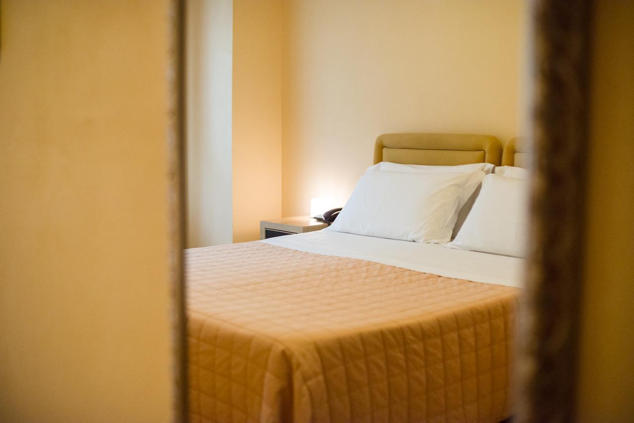 Diana Hotel