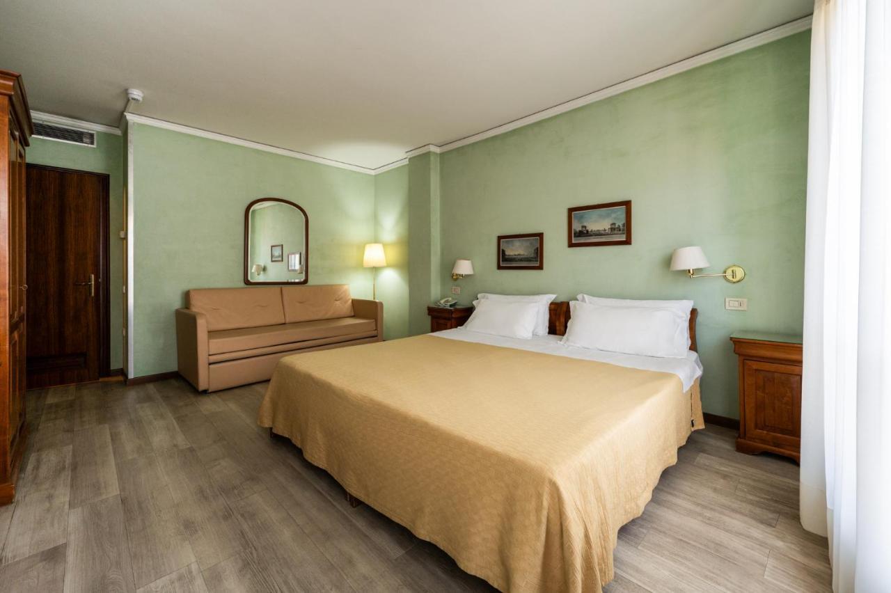 Hotel Diana 3*