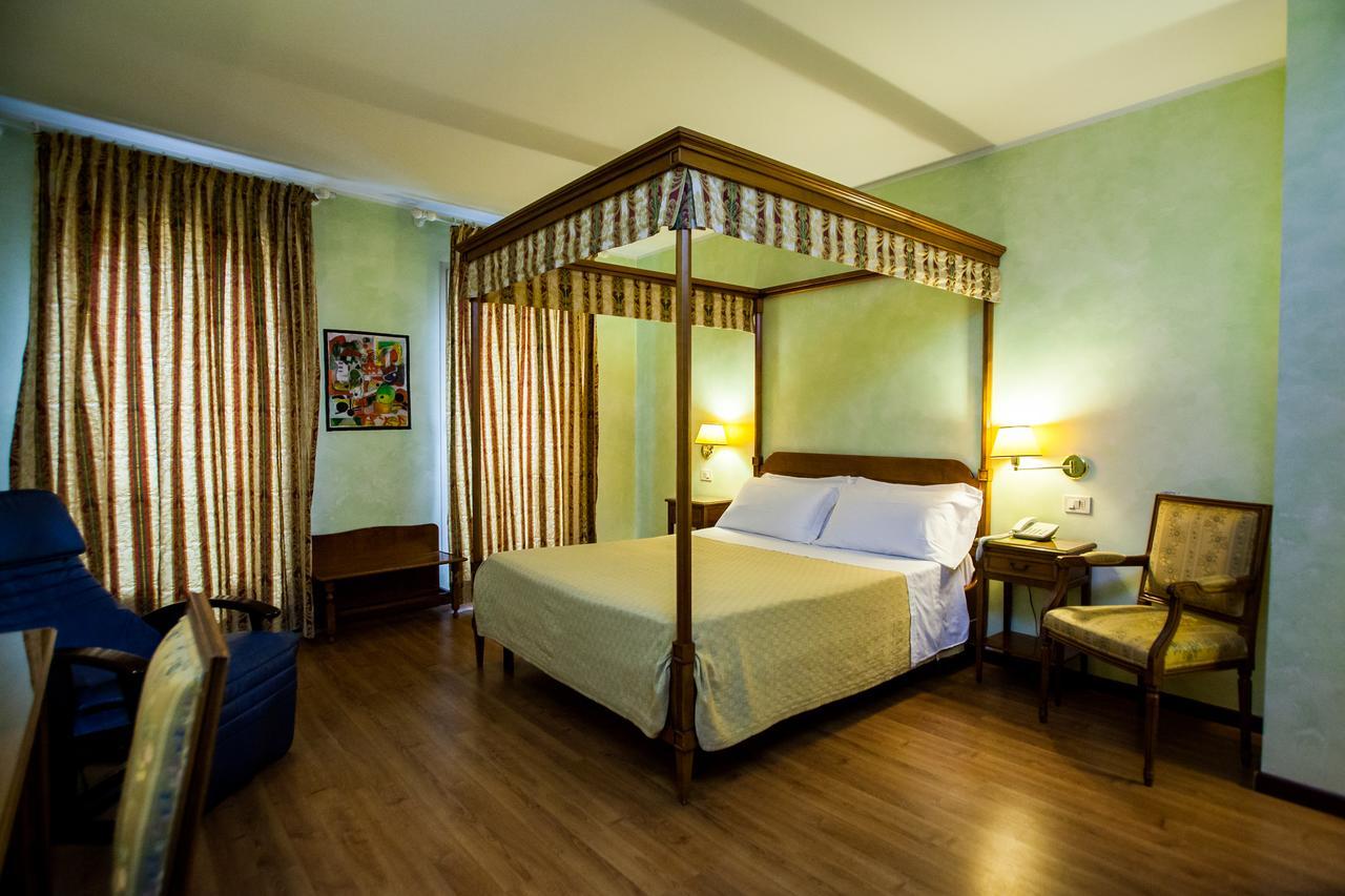 Diana Hotel