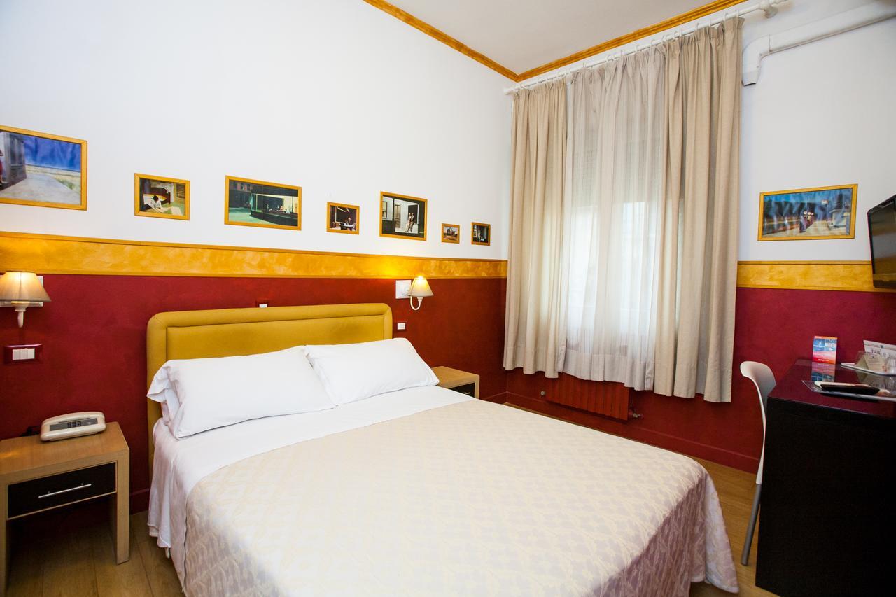 Hotel Diana